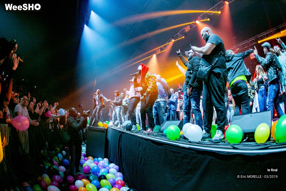 8/48 photos du spectacle le final