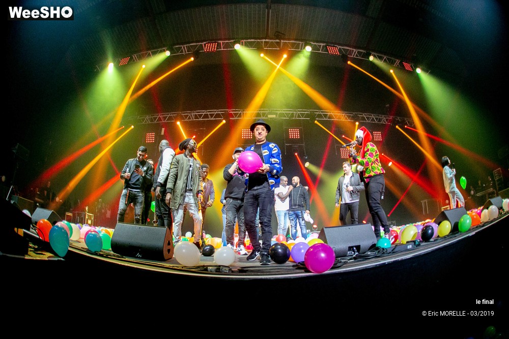 12/48 photos du spectacle le final