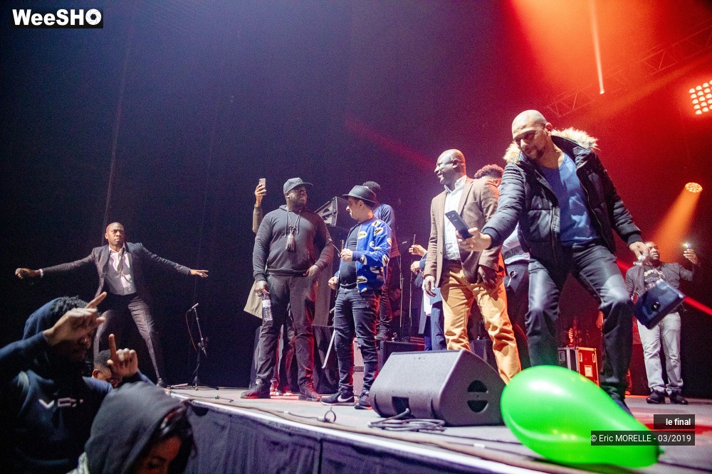 36/48 photos du spectacle le final