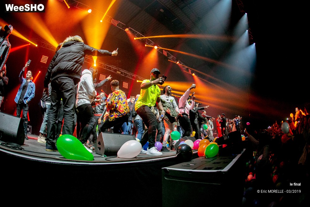 40/48 photos du spectacle le final