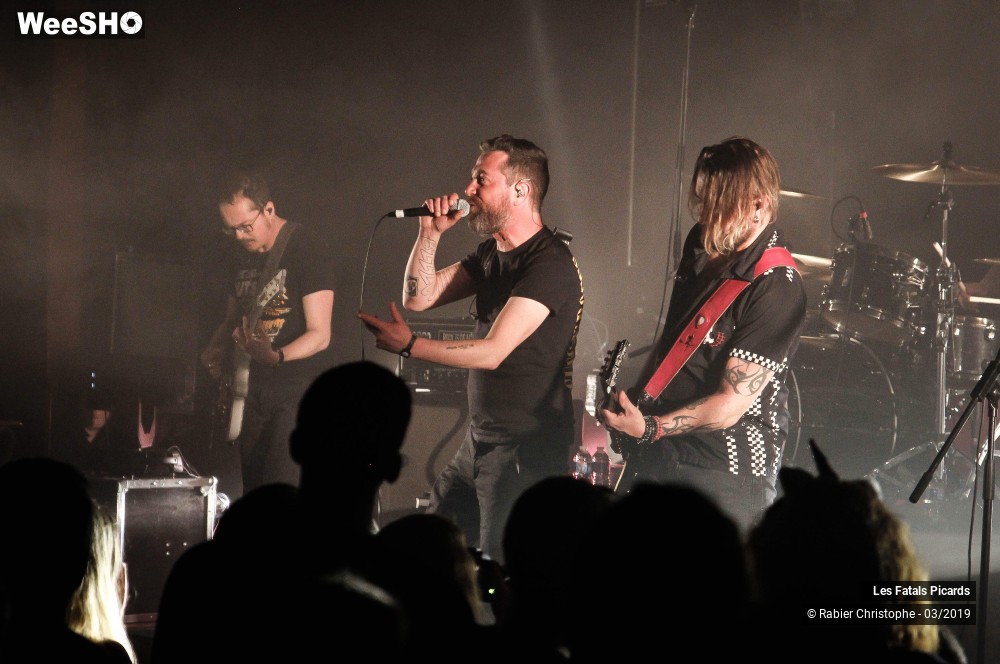 19/48 photos du spectacle Les Fatals Picards