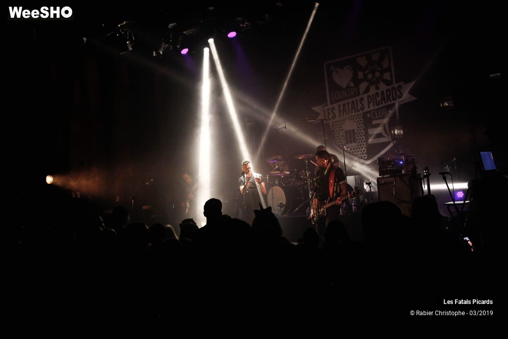 24/48 photos du spectacle Les Fatals Picards