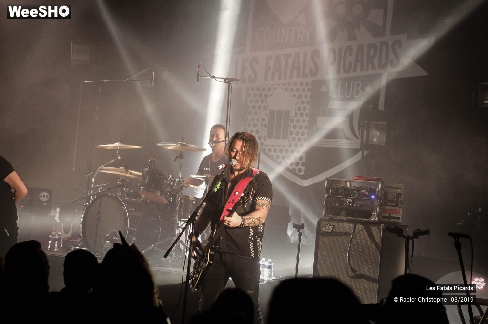 27/48 photos du spectacle Les Fatals Picards
