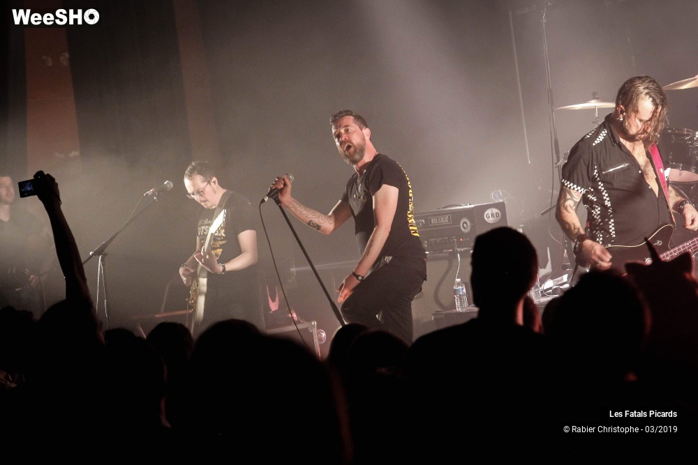 35/48 photos du spectacle Les Fatals Picards