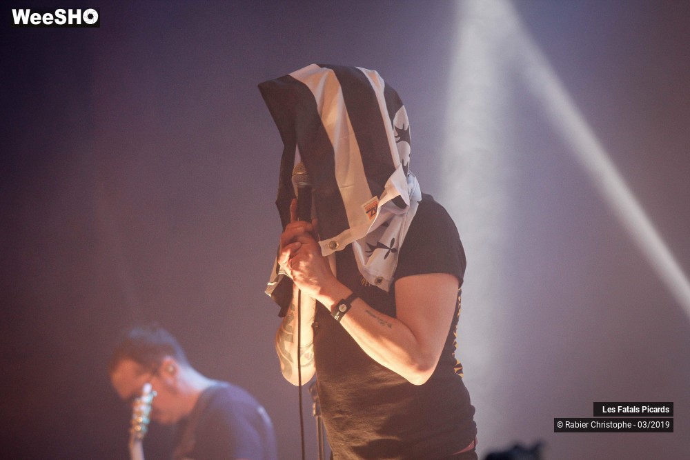 36/48 photos du spectacle Les Fatals Picards