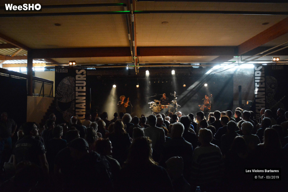 44/45 photos du spectacle Les Violons Barbares