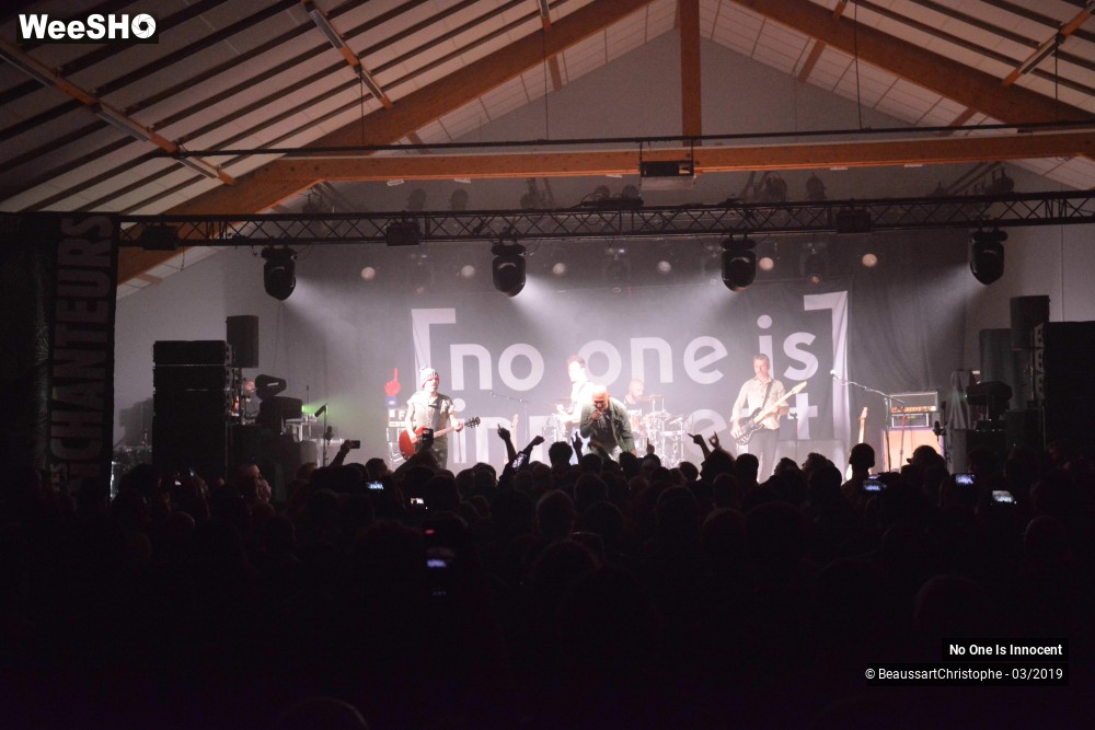 12/49 photos du spectacle No One is Innocent