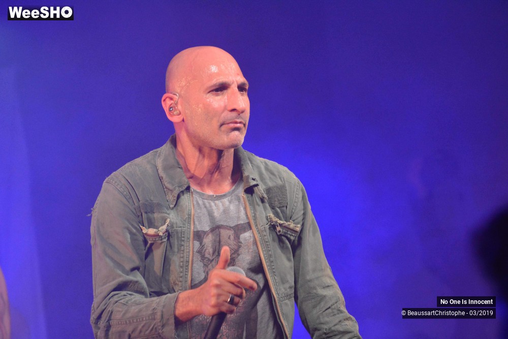 16/49 photos du spectacle No One is Innocent