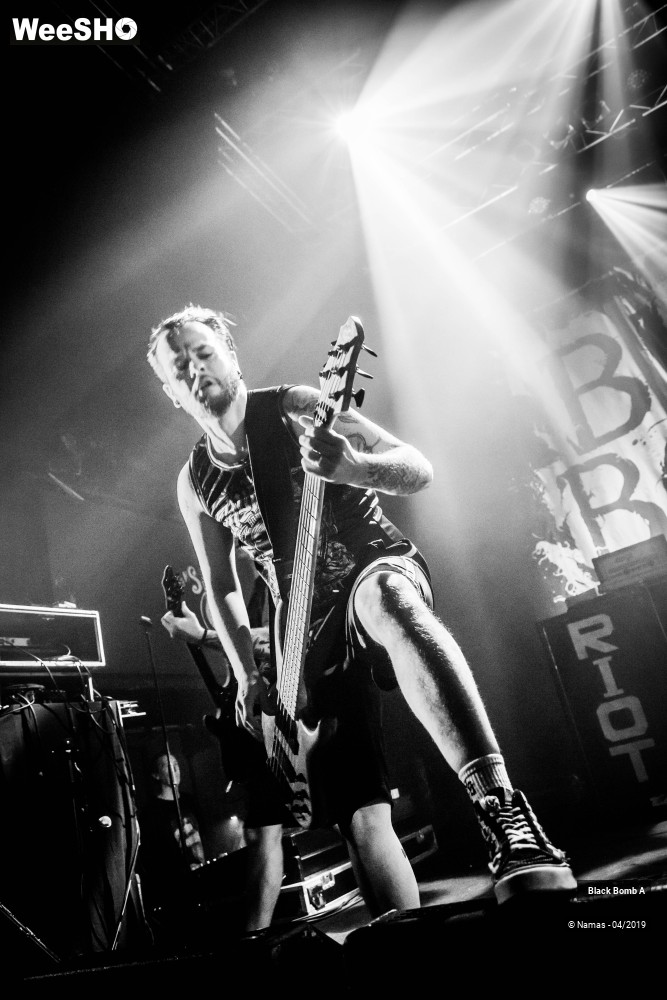 1/23 photos du spectacle Black Bomb A