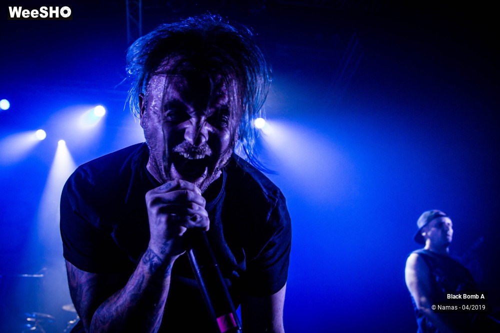 17/23 photos du spectacle Black Bomb A