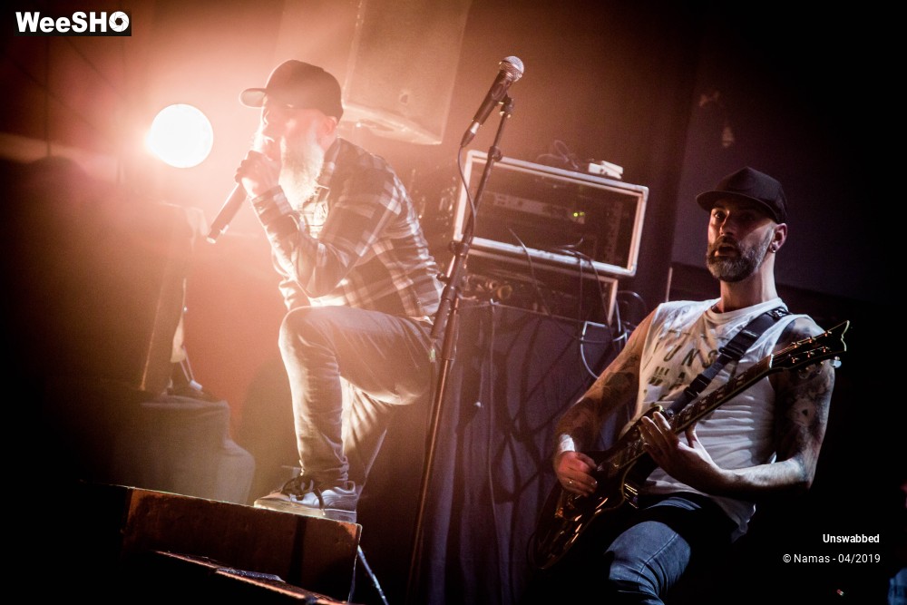 14/16 photos du spectacle Unswabbed