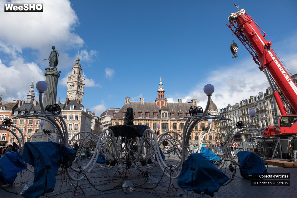 18/31 photos du spectacle Préparation de la Parade