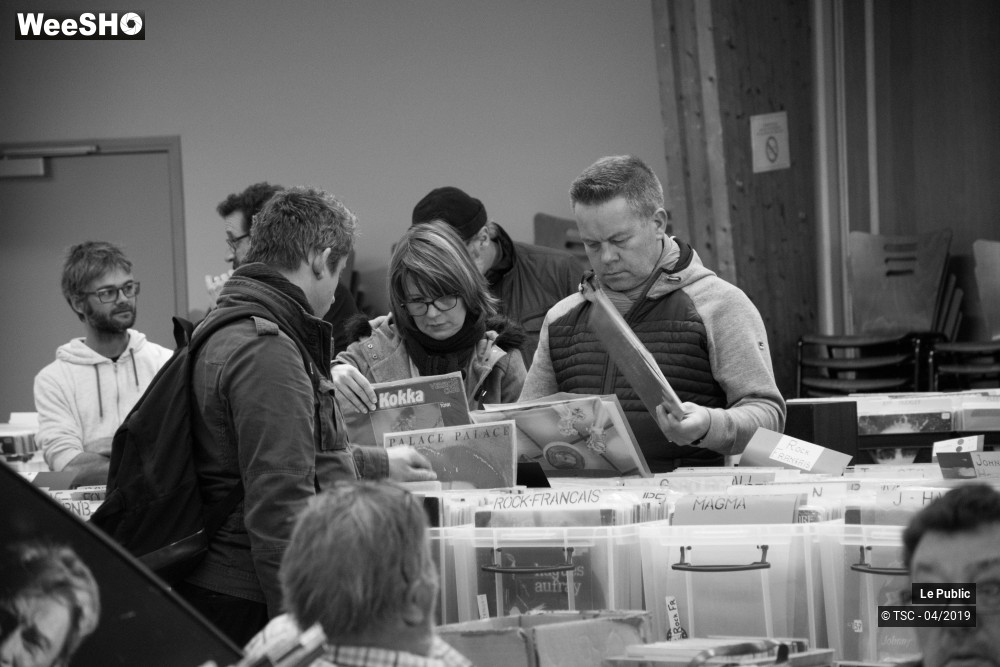 9/19 photos du spectacle Ambiance du 1ère Foire Aux Disques de Saint-Saulve 