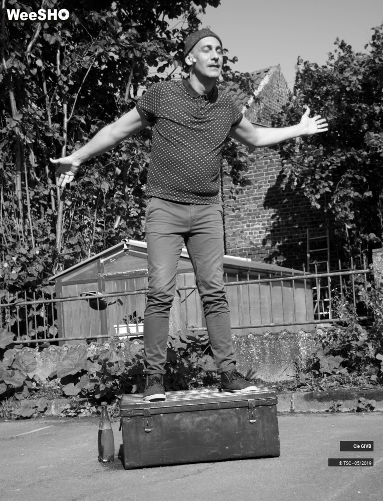1/8 photos du spectacle Ne le dis surtout pas !