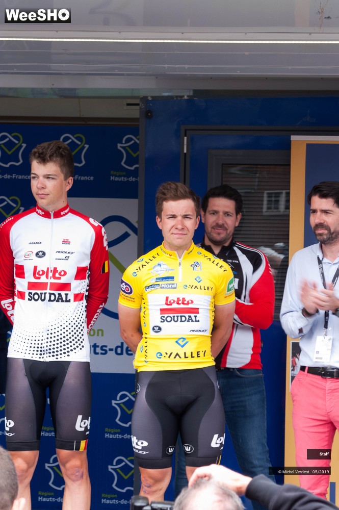 4/31 photos du spectacle course cycliste à travers les hauts de France 2019
