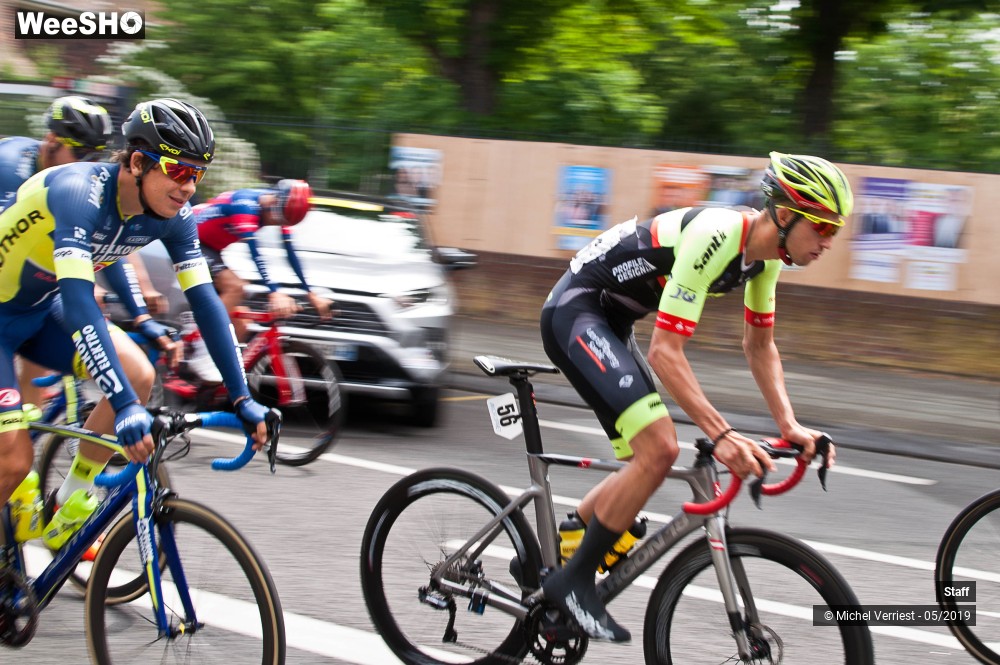 14/31 photos du spectacle course cycliste à travers les hauts de France 2019