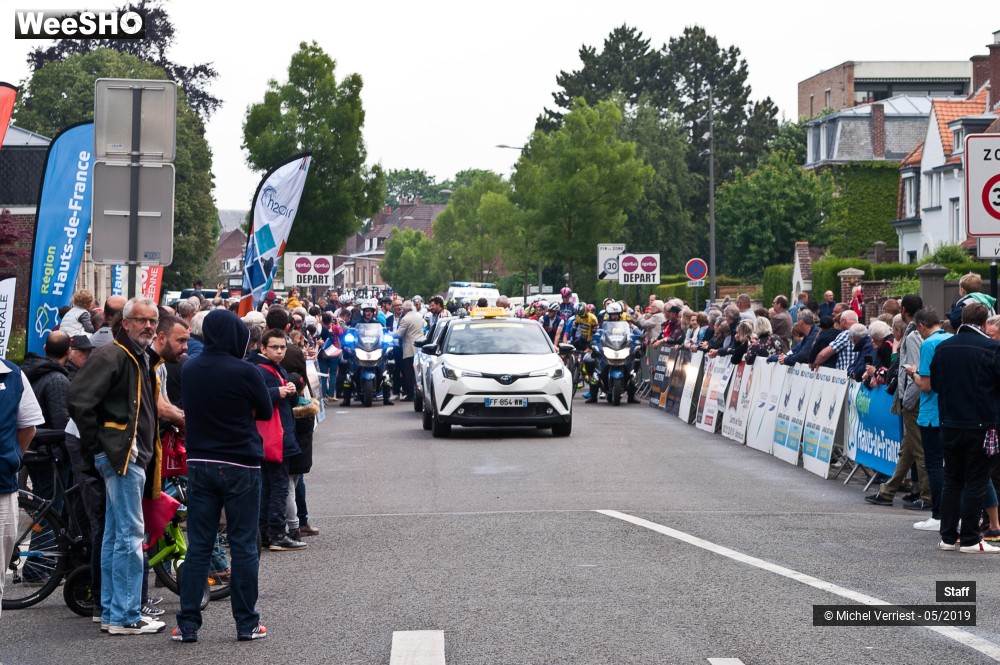 18/31 photos du spectacle course cycliste à travers les hauts de France 2019