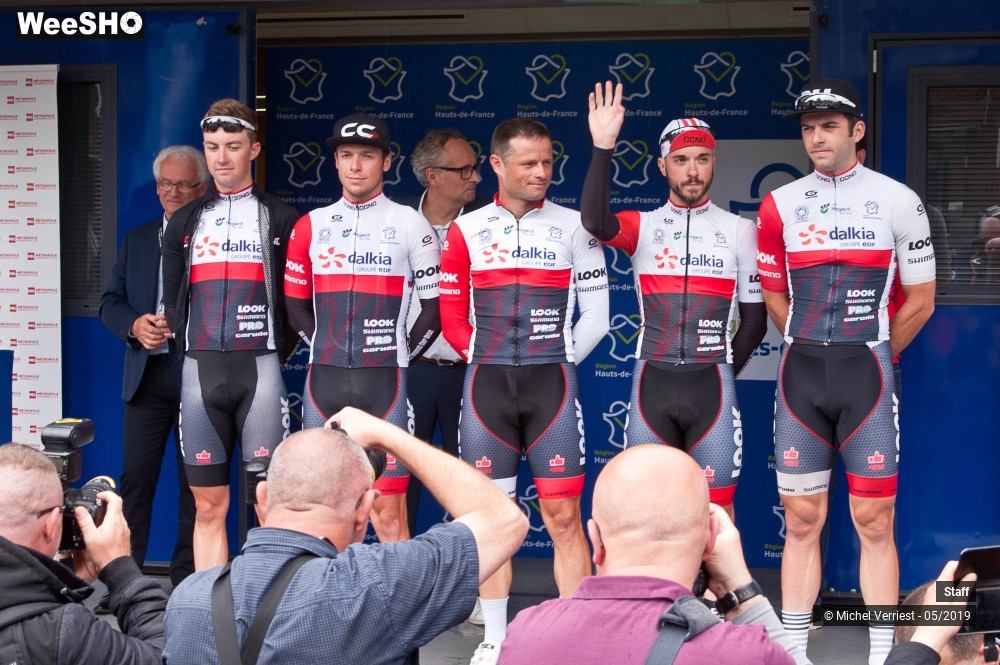 28/31 photos du spectacle course cycliste à travers les hauts de France 2019