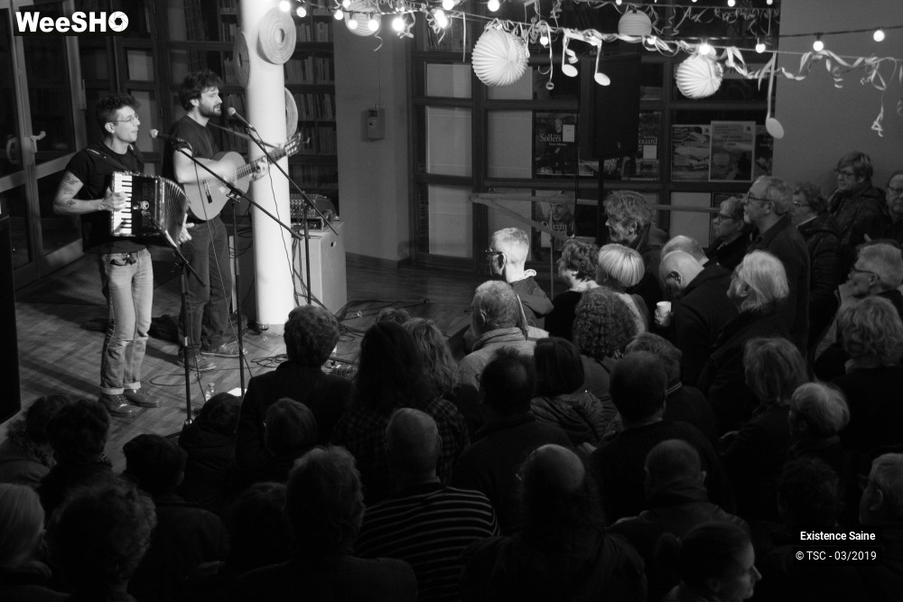 3/8 photos du spectacle Existence Saine
