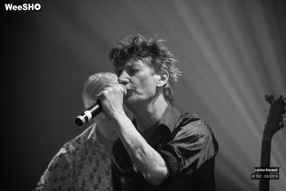 15/20 photos du spectacle Lenine Renaud