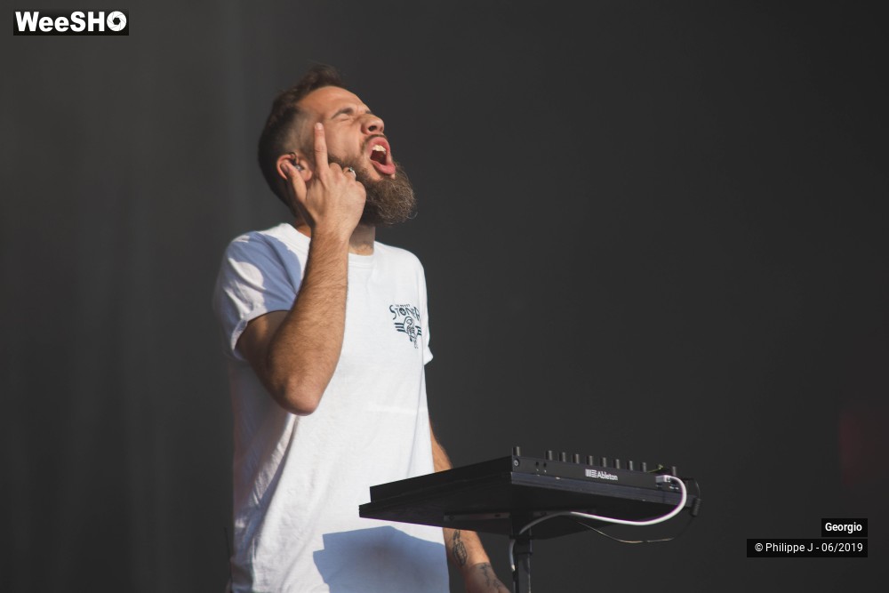16/22 photos du spectacle Georgio