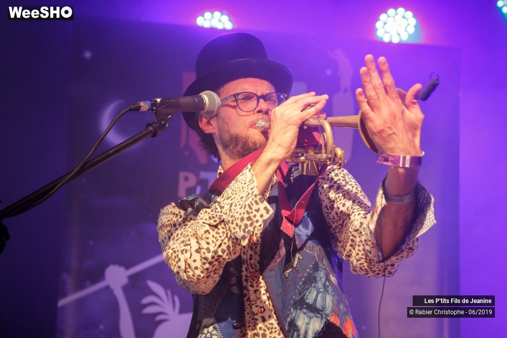 14/29 photos du spectacle Les P'tits Fils de Jeanine