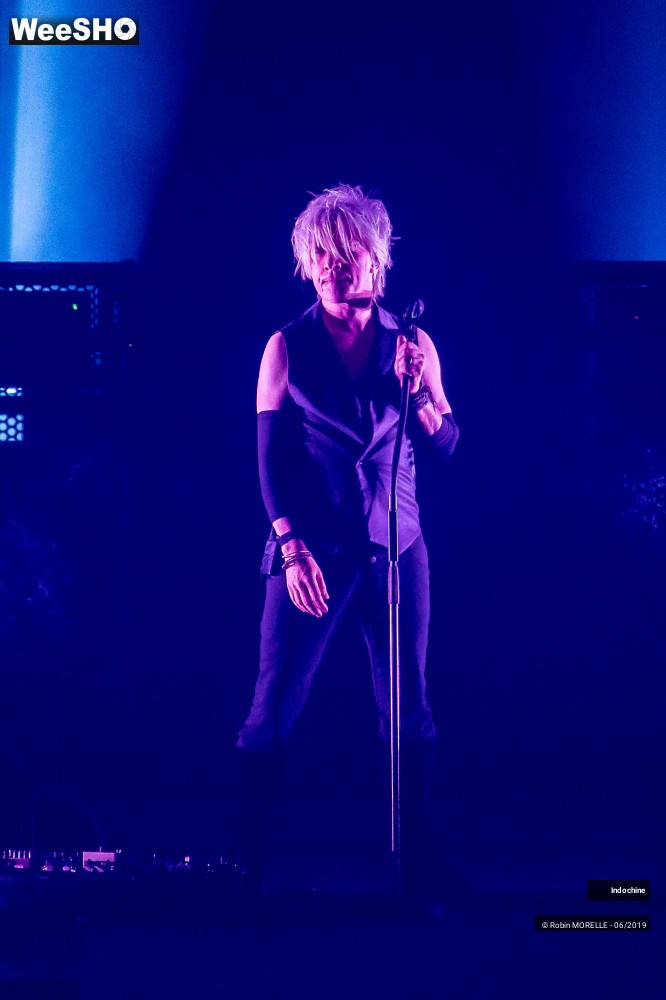 2/50 photos du spectacle Indochine