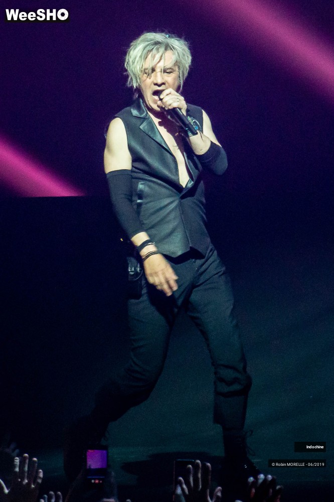 15/50 photos du spectacle Indochine
