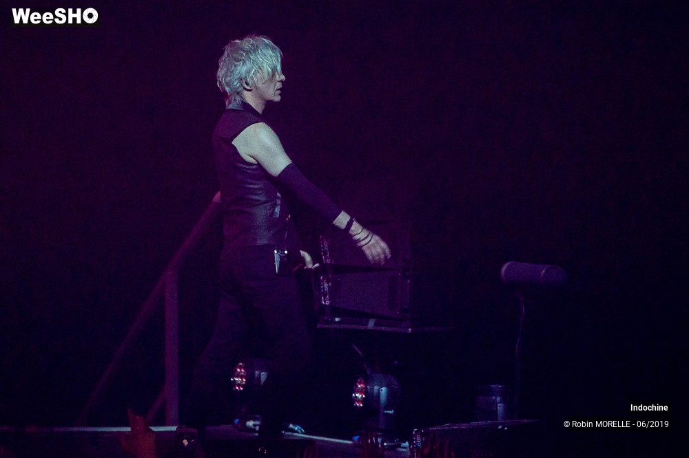 18/50 photos du spectacle Indochine