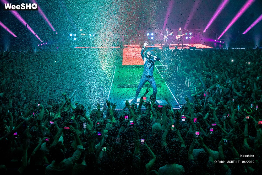 32/50 photos du spectacle Indochine