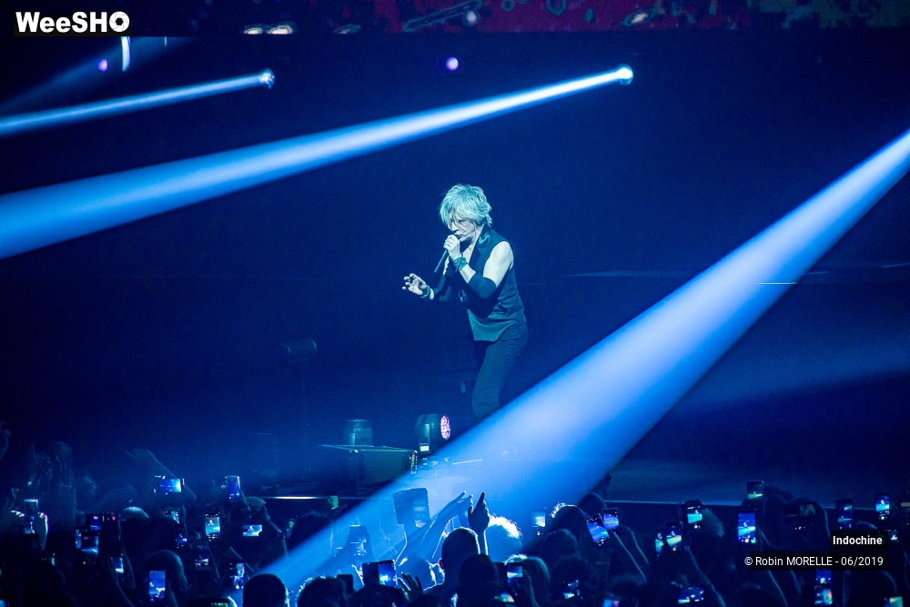48/50 photos du spectacle Indochine