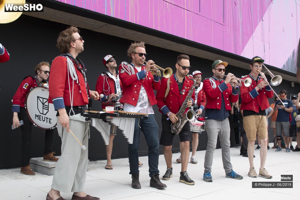 4/10 photos du spectacle Meute