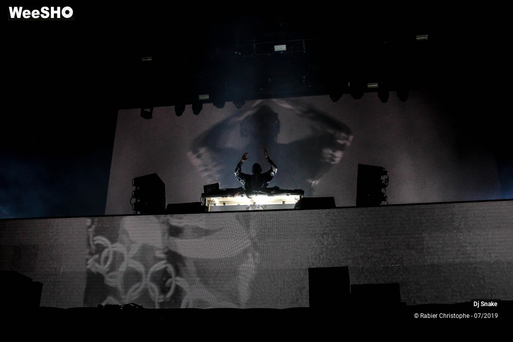 27/31 photos du spectacle Dj Snake