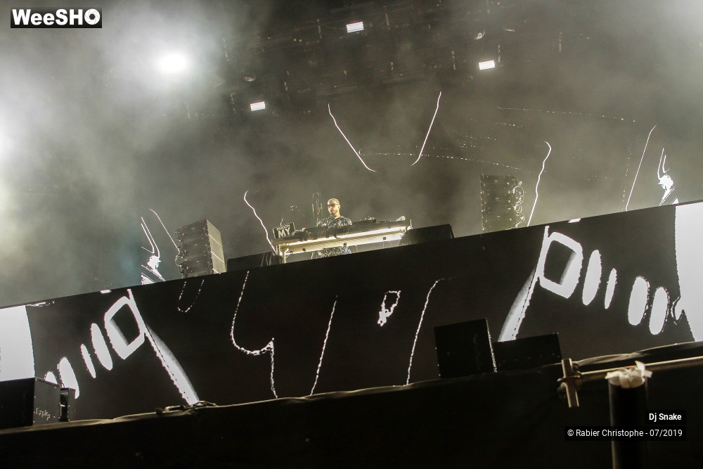 28/31 photos du spectacle Dj Snake