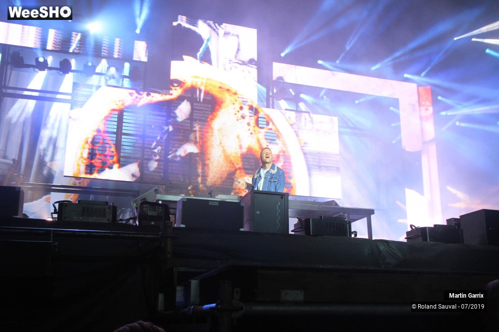 36/50 photos du spectacle Martin Garrix