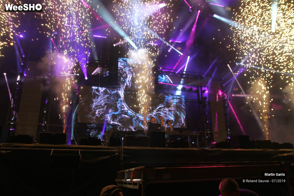 48/50 photos du spectacle Martin Garrix