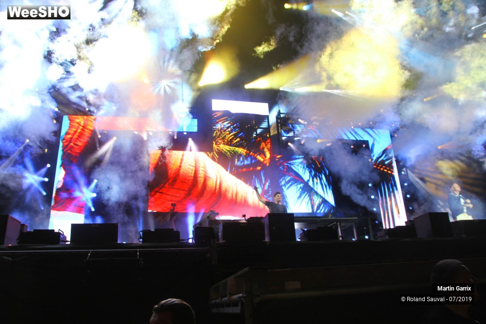 50/50 photos du spectacle Martin Garrix