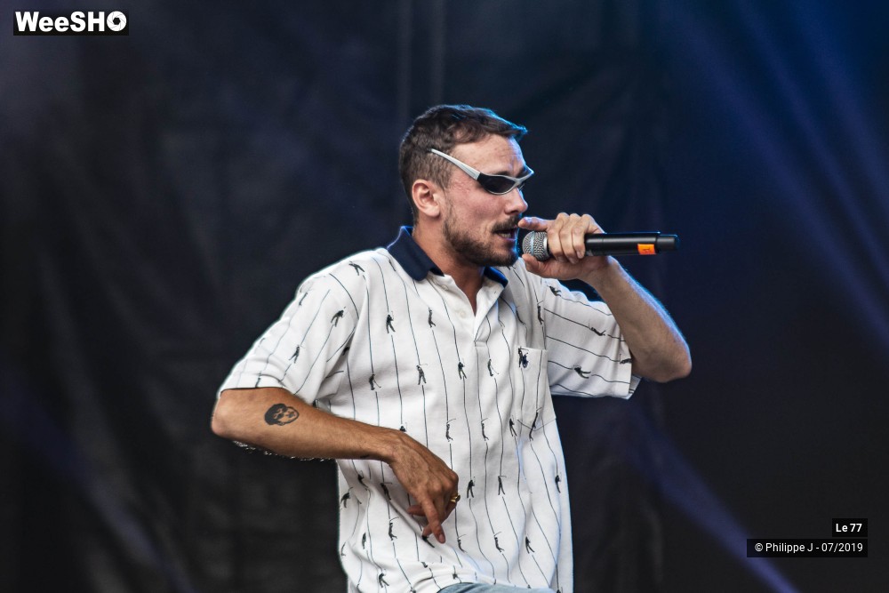 14/29 photos du spectacle Le 77