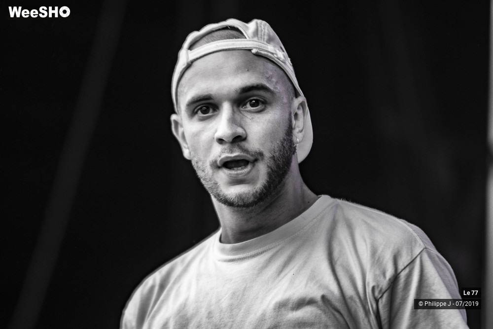 15/29 photos du spectacle Le 77