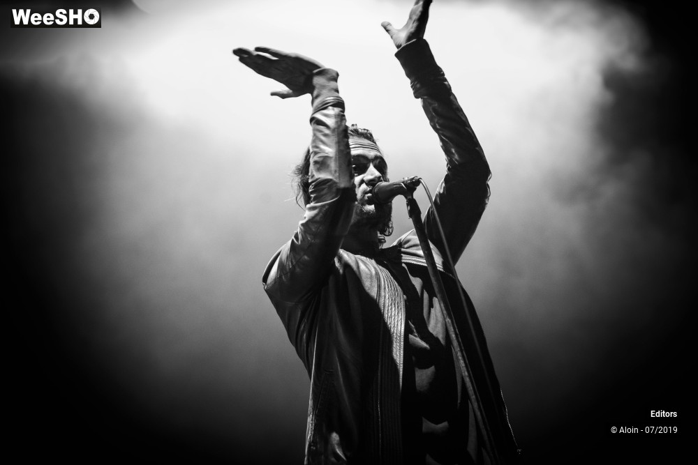 12/26 photos du spectacle Editors