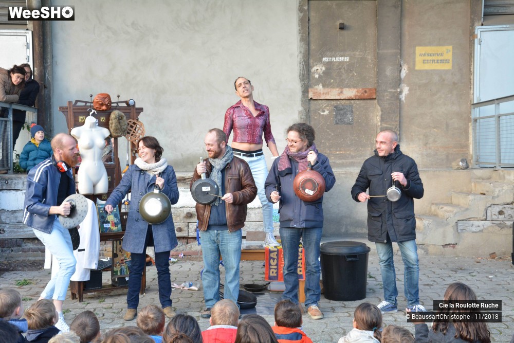 21/34 photos du spectacle Quelque chose de jauni
