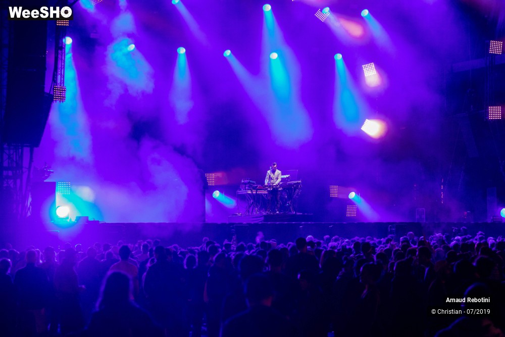 3/10 photos du spectacle Anaud Rebotini