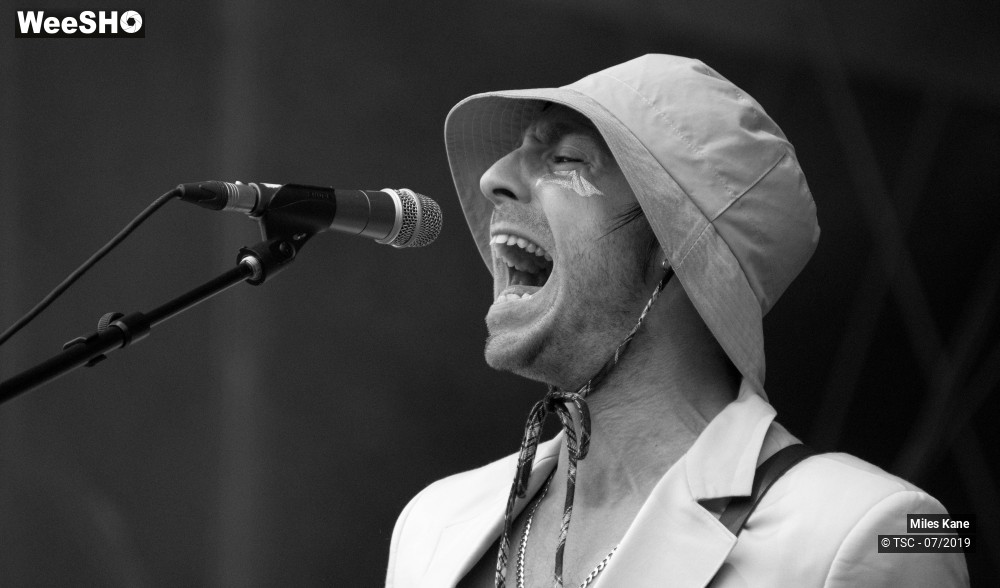 6/16 photos du spectacle Miles Kane