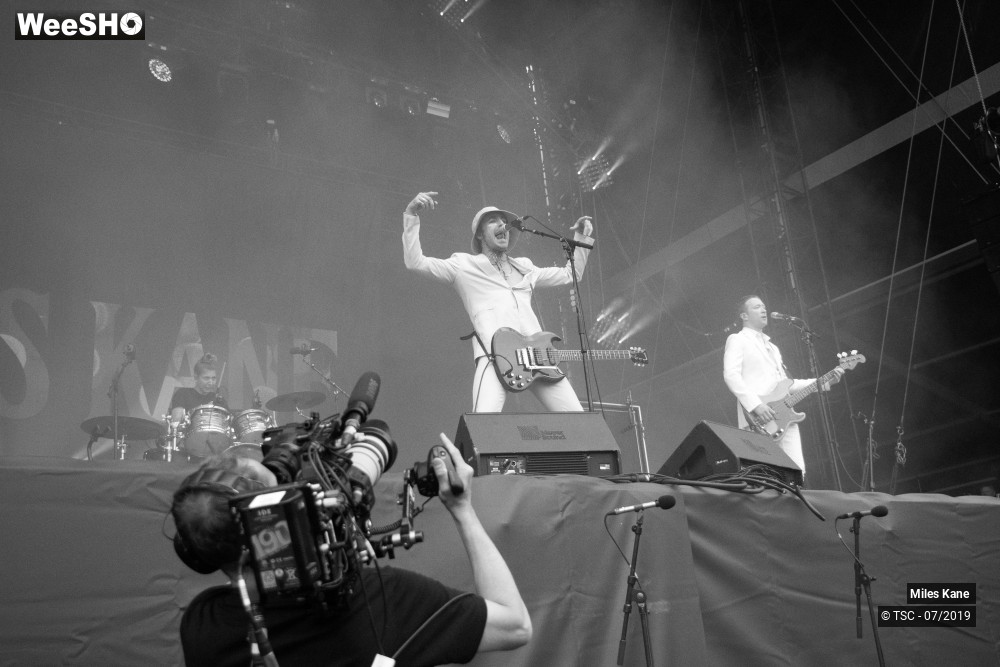 9/16 photos du spectacle Miles Kane
