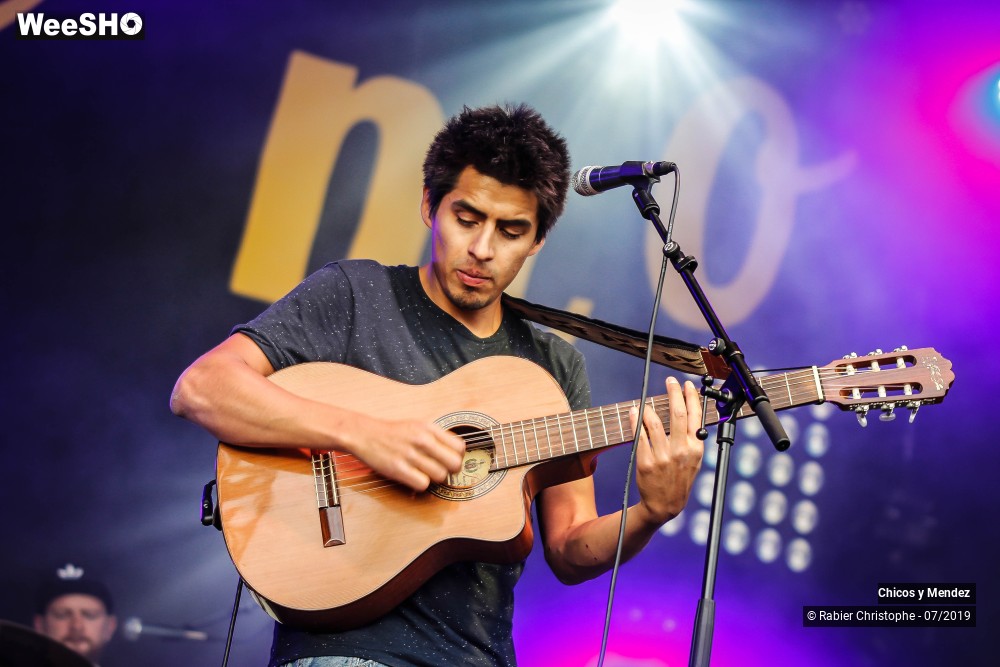 18/40 photos du spectacle Chicos y Mendez