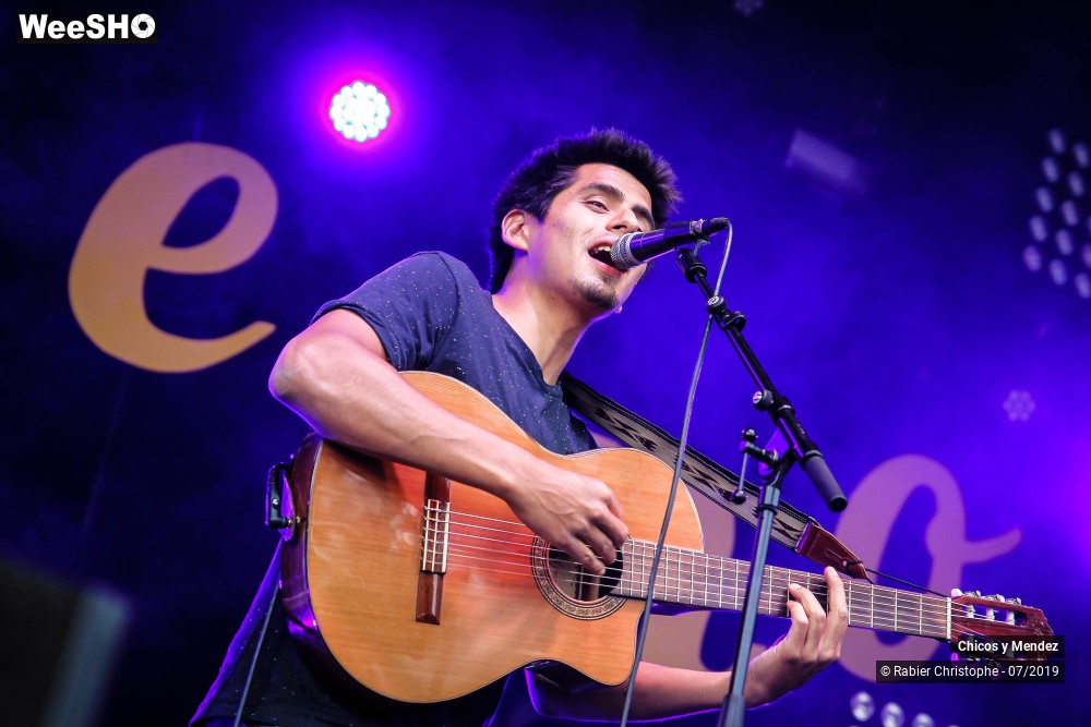 20/40 photos du spectacle Chicos y Mendez