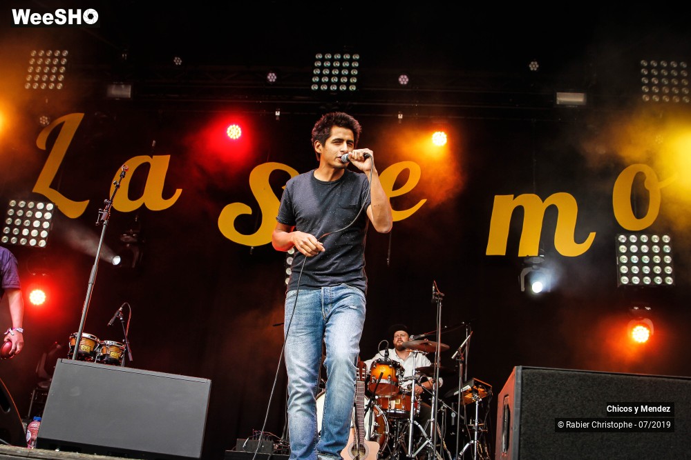 40/40 photos du spectacle Chicos y Mendez