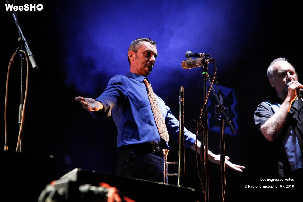 27/29 photos du spectacle Les negresses vertes
