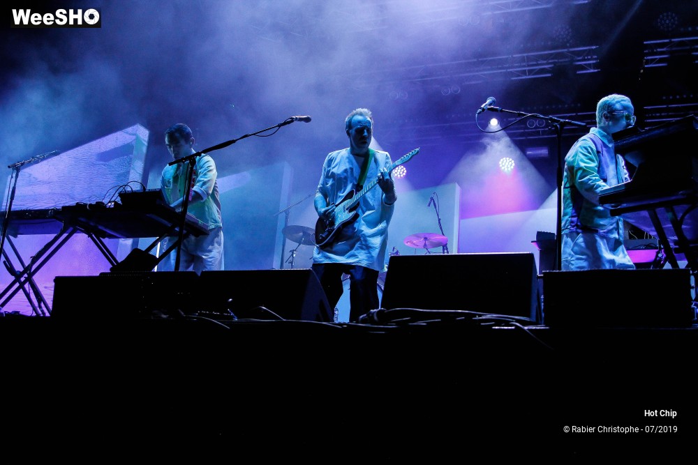 3/28 photos du spectacle Hot Chip