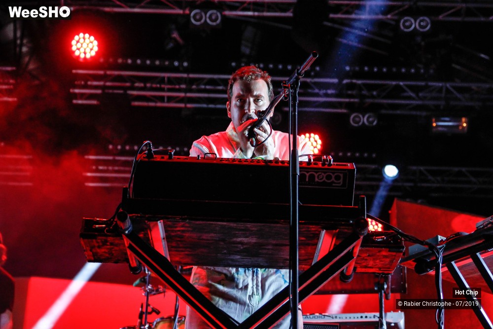13/28 photos du spectacle Hot Chip